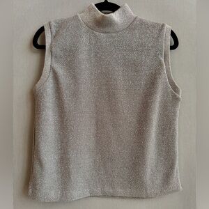 Audrey L | Silver Metallic Sleeveless Mock Neck Knit Top | Size M